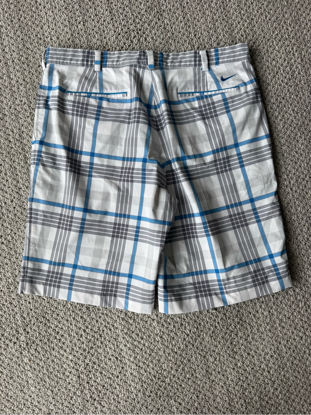 Nike White, Gray & Blue Plaid Golf Athletic Shorts - Picture 4 of 4